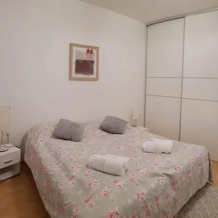 Una Apartament
