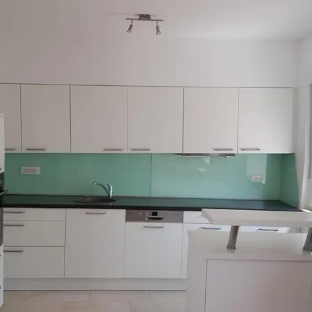 Una Apartament